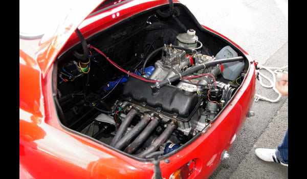 300 GT 1962 engine